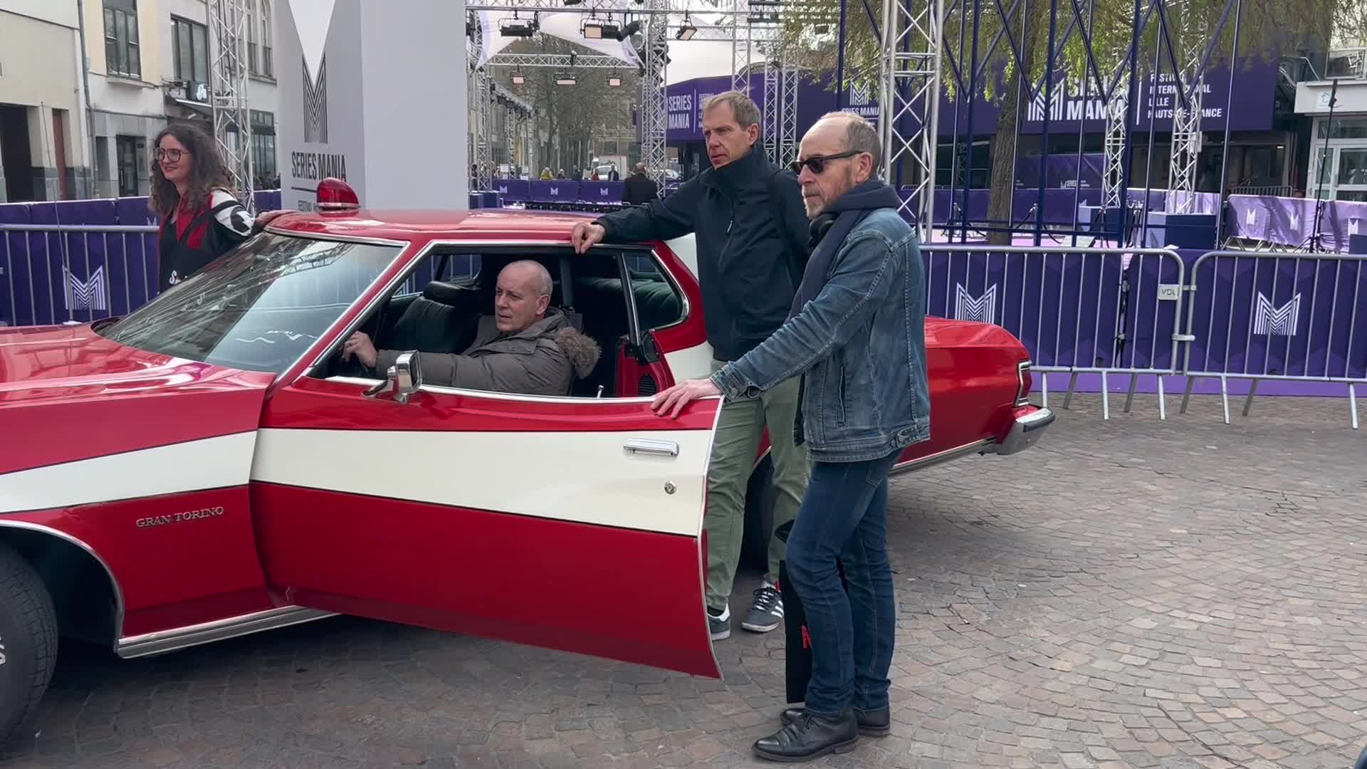 S Ries Mania La Voiture De Starsky Et Hutch Est Lille