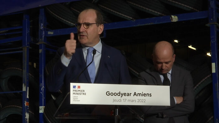 Amiens : Jean Castex en visite à l'usine de Good Year