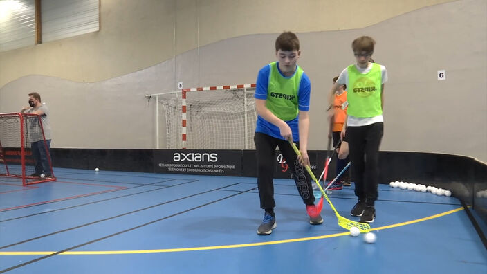 Floorball : Du hockey... Sans glace...