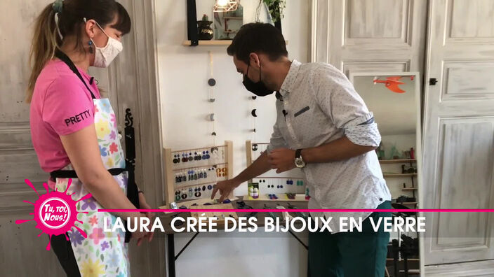 Laura crée des bijoux en verre ! épisode 1