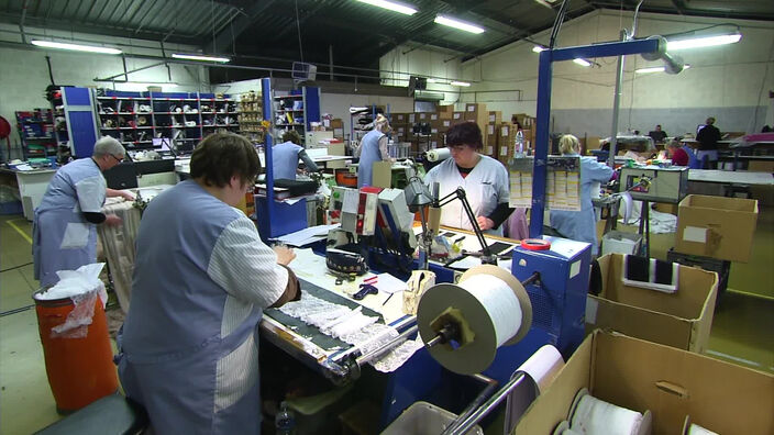 Dentelle de Calais : reprise de Noyon et Desseilles