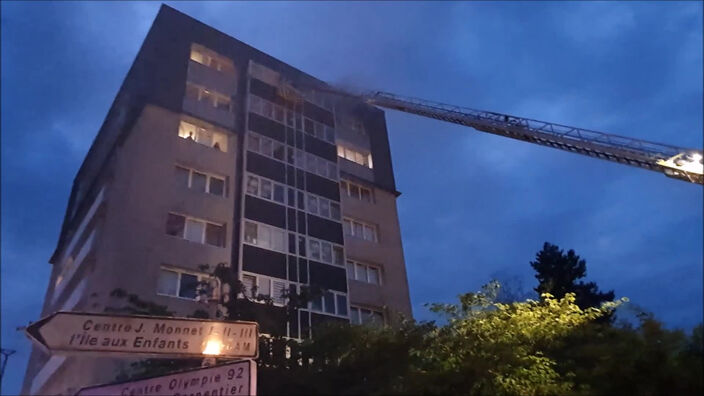 Incendie dans un immeuble à Béthune : cinq personnes évacuées par la grande échelle