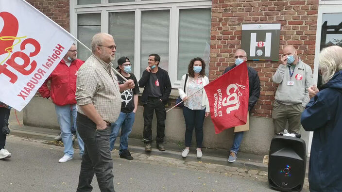 Roubaix : Manifestation du personnel hospitalier contre l’obligation vaccinale soumise à suspension de salaire dès le 15 septembre