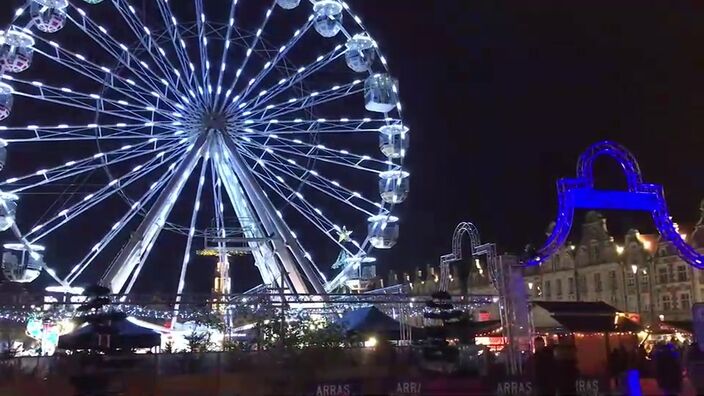 Arras: les illuminations de la ville de Noël sur les différentes places