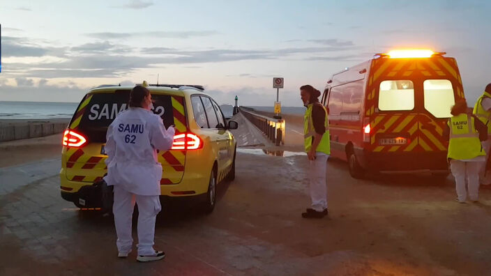 Calais : Un migrant repêché en hypothermie alors qu’il tentait de traverser la Manche à la nage.