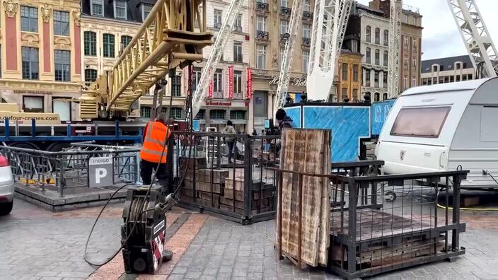 Le montage de la grande roue à Lille