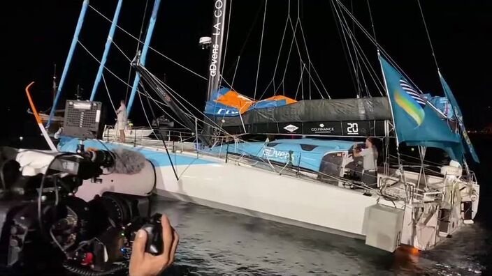 Thomas Ruyant remporte la Route du Rhum (catégorie Imoca) !