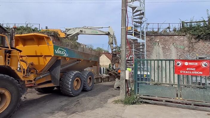 Réfection de la voie ferrée Douai-Cambrai : à Aubencheul-au-Bac, le pont de la rue Roger-Salengro à ciel ouvert