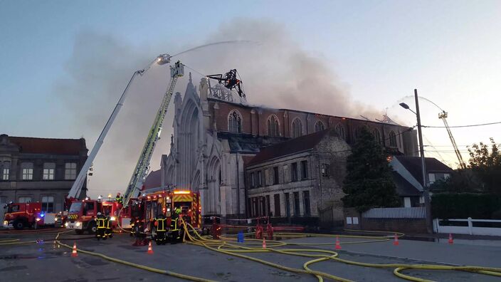 Saint Omer: l'Immaculée-Conception ravagée par un incendie