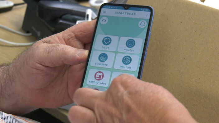 CHU d'Amiens : des séniors recherchés pour tester des appareils connectés