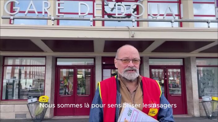 CGT et Sud Rail ont tracté ce vendredi en gare de Douai pour défendre l’emploi aux guichets SNCF